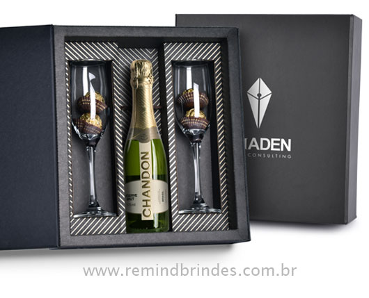 Kit Bebida - Chandon 1/2 Garrafa, 2 Taças e 4 Bombons Ferrero Rocher