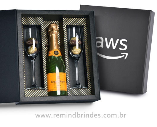 Kit Bebida - Veuve Clicquot 1/2 Garrafa, 2 Taças e 4 Bombons Ferrero Rocher