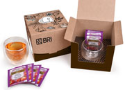Brinde Kit Ch� - 3 Sach�s de Ch� Twinings de Frutas Silvestres e 1 Copo de Borossilicato de 160 mL