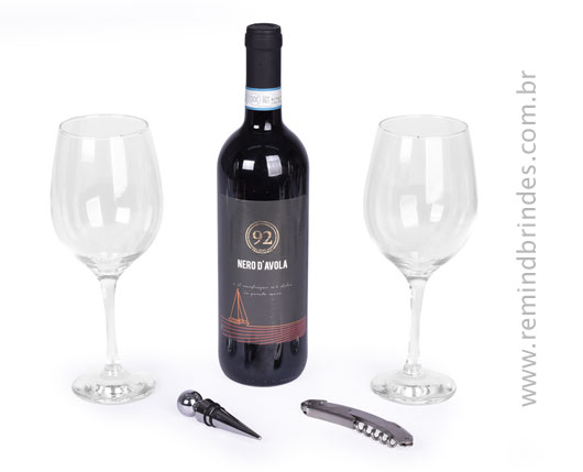 Kit Bebida - Vinho Italiano Nero D’Avola com 1 Saca-Rolhas, 1 Tampa e 2 Taças Premium em Caixa de Madeira