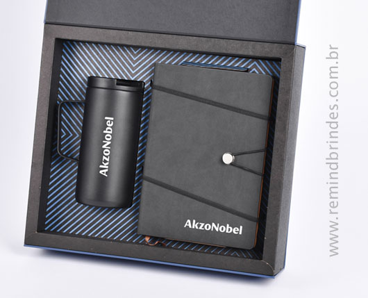 Kit Onboarding Executive 2 Peças com Caneca Térmica Inox e Caderneta