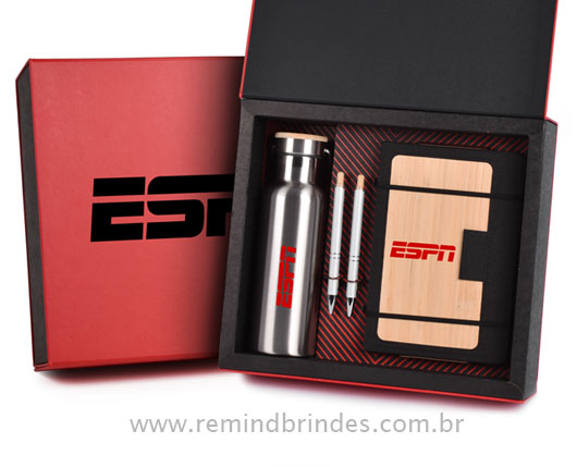 Kit Onboarding Eco Executive 4 Peças com Garrafa Inox Escovado, Caderneta Bambu e Duas Canetas