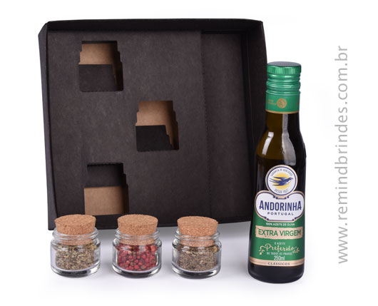 Kit Queijo e Gourmet Executive com Sacola, Tábua, Espátulas, Azeite e Temperos Personalizado