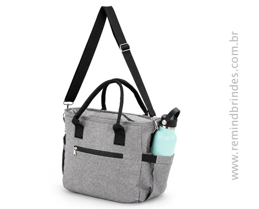 Kit Queijo Personalizado com Bolsa Térmica, Tábua com Espátulas, Azeite e 3 Temperos`