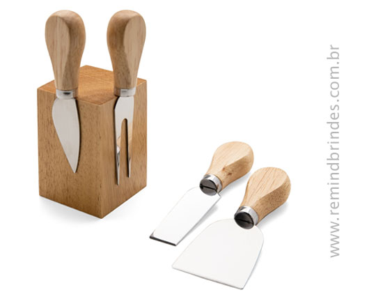 Kit Queijo e Gourmet Executive com Bolsa Térmica, Cepo de Bambu com Espátulas e Temperos Personalizado