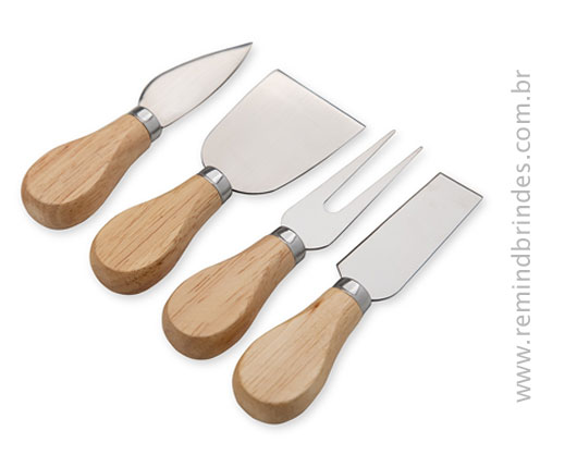 Kit Queijo e Gourmet Executive com Bolsa Térmica, Cepo de Bambu com Espátulas e Temperos Personalizado