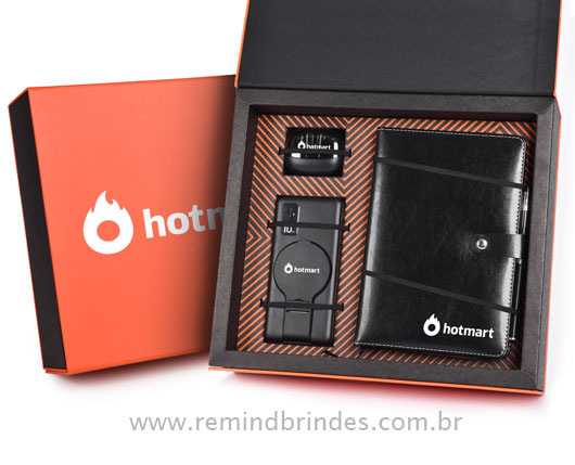 Kit Onboarding Tech Executive 3 Peças com Caderneta com caneta, Carregador Indução e Fone